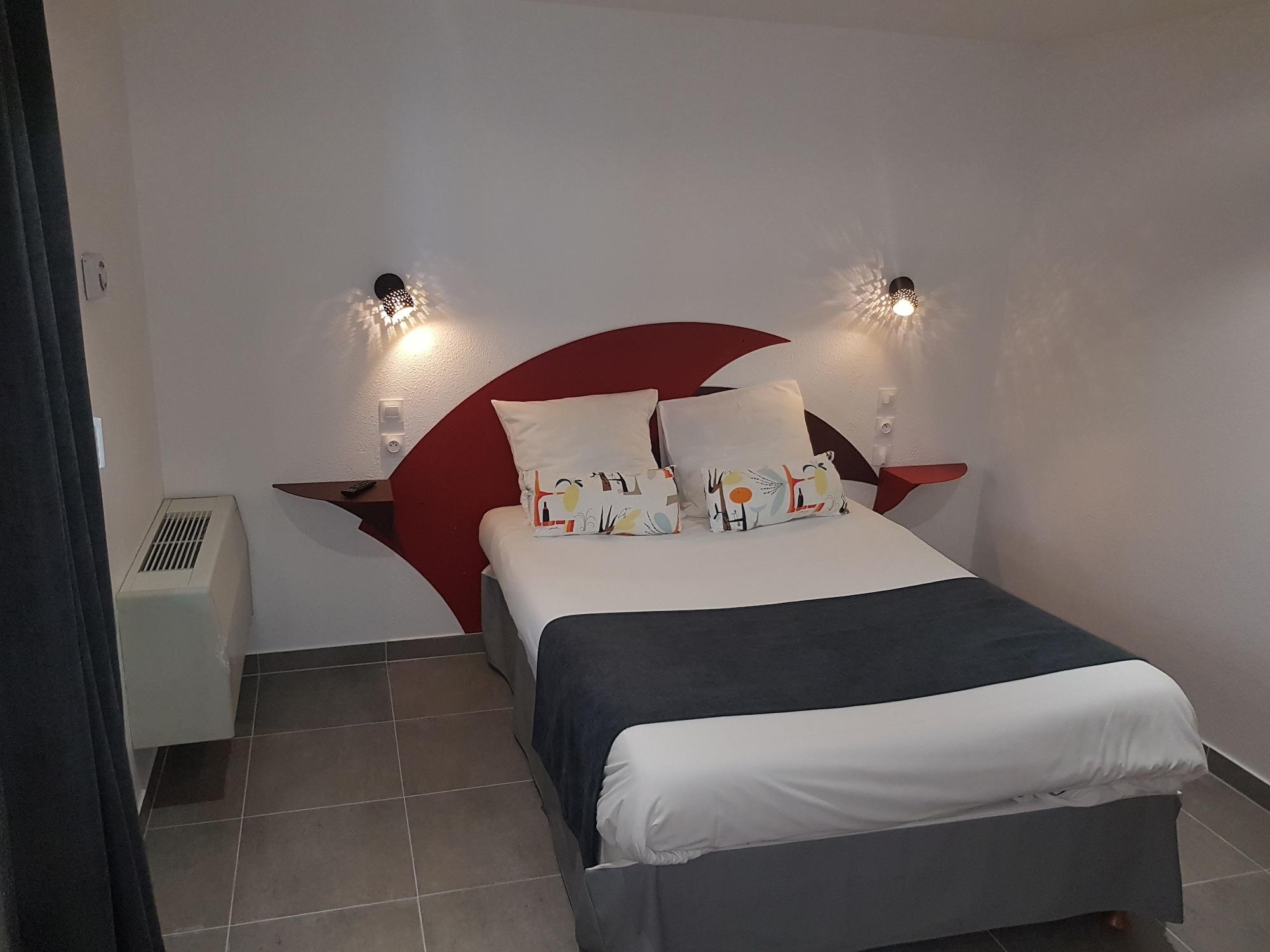 Brit Hotel Porte D'Espagne Perpignano Esterno foto