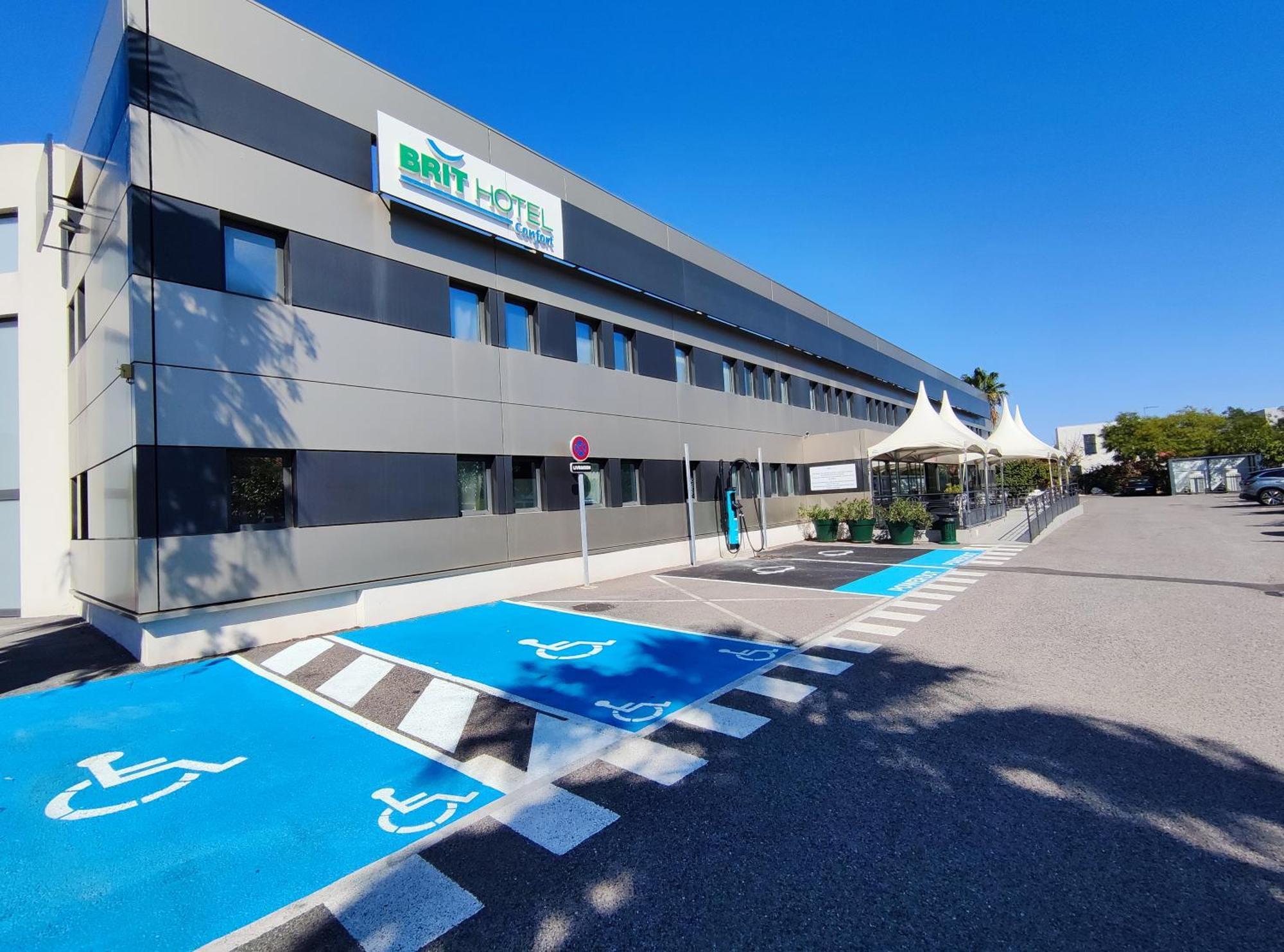Brit Hotel Porte D'Espagne Perpignano Esterno foto